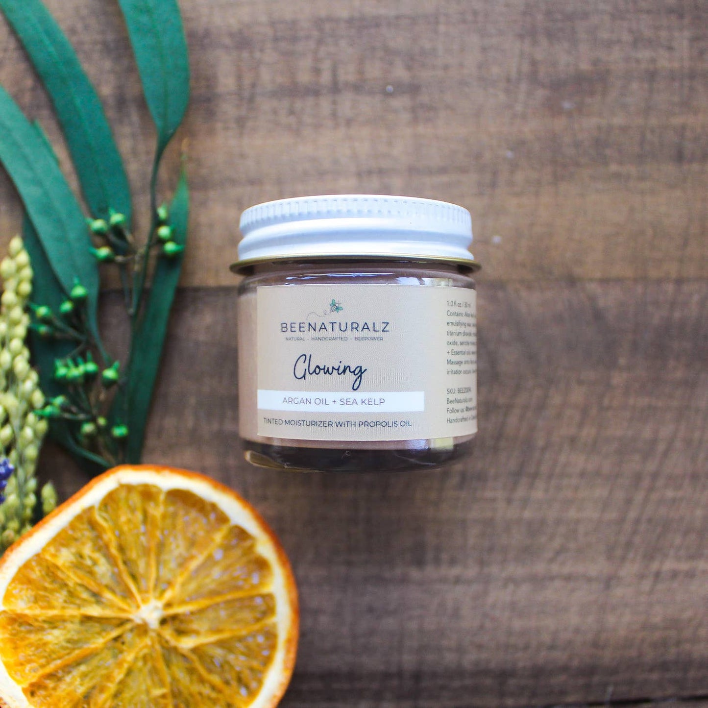 Glowing Tinted Facial Moisturizer