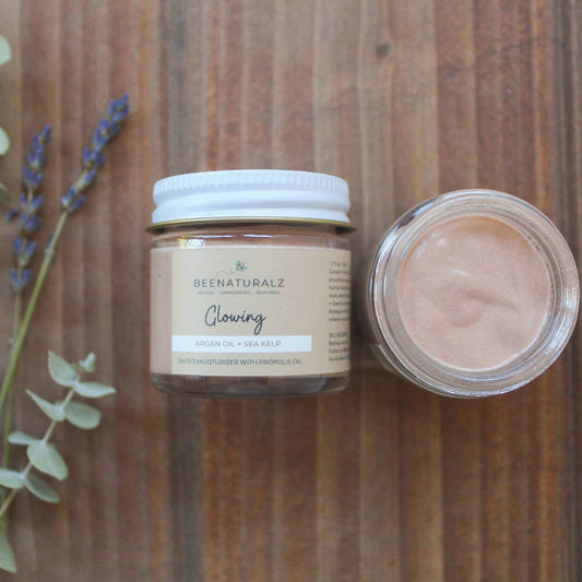 Glowing Tinted Facial Moisturizer