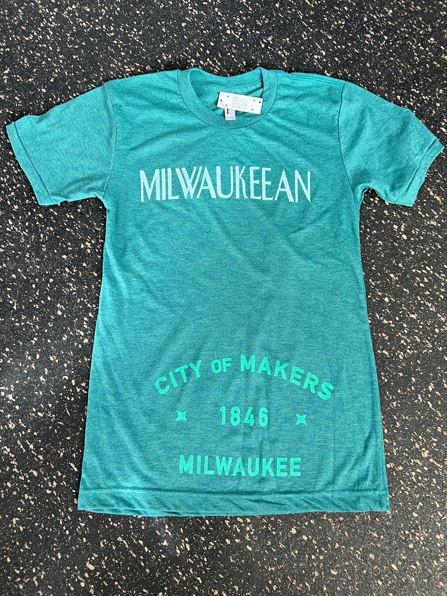 City Of Makers Milwaukeean Unisex T-shirt