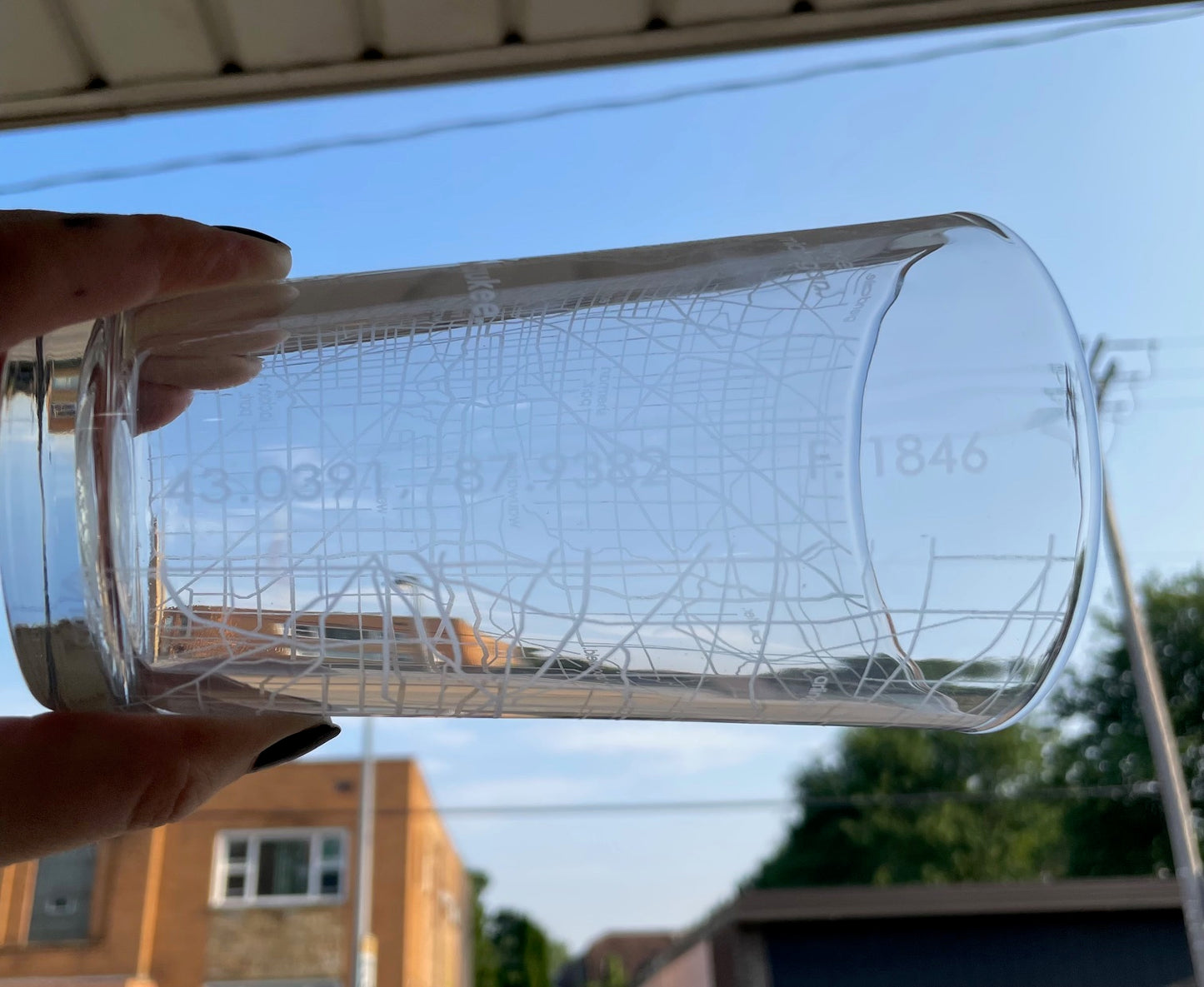 Milwaukee Map - Pint Glass - 16 oz