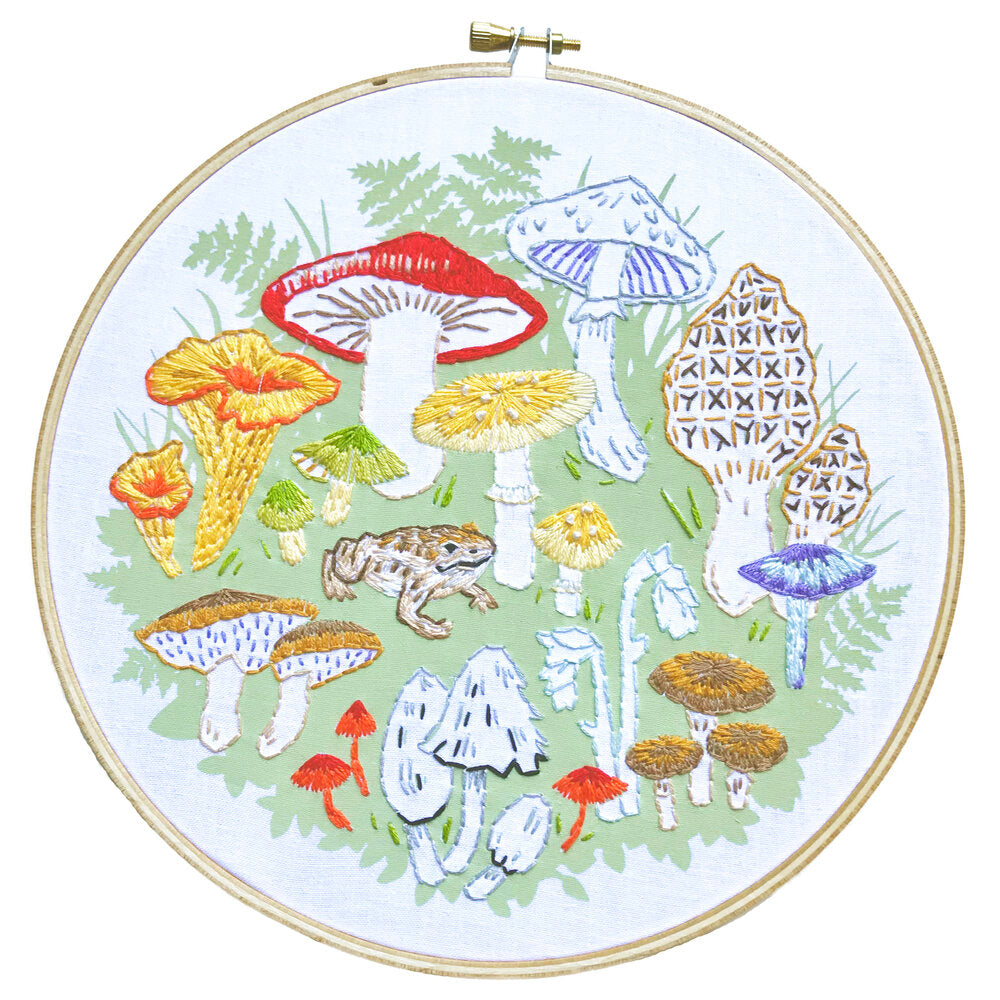 Nature Studies Embroidery Kit - Mushroom Ring