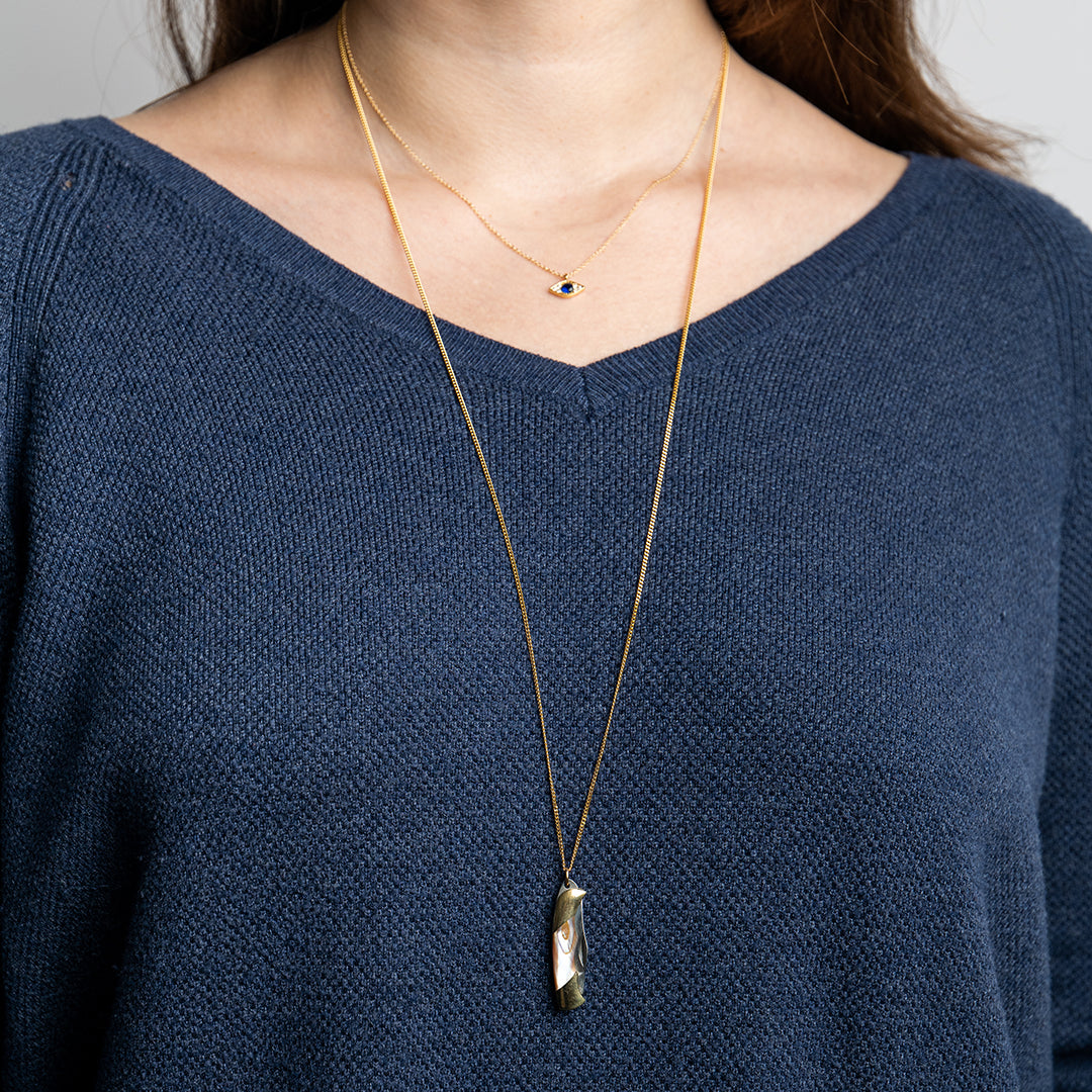 Shell Handled Knife on Gold Chain Necklace