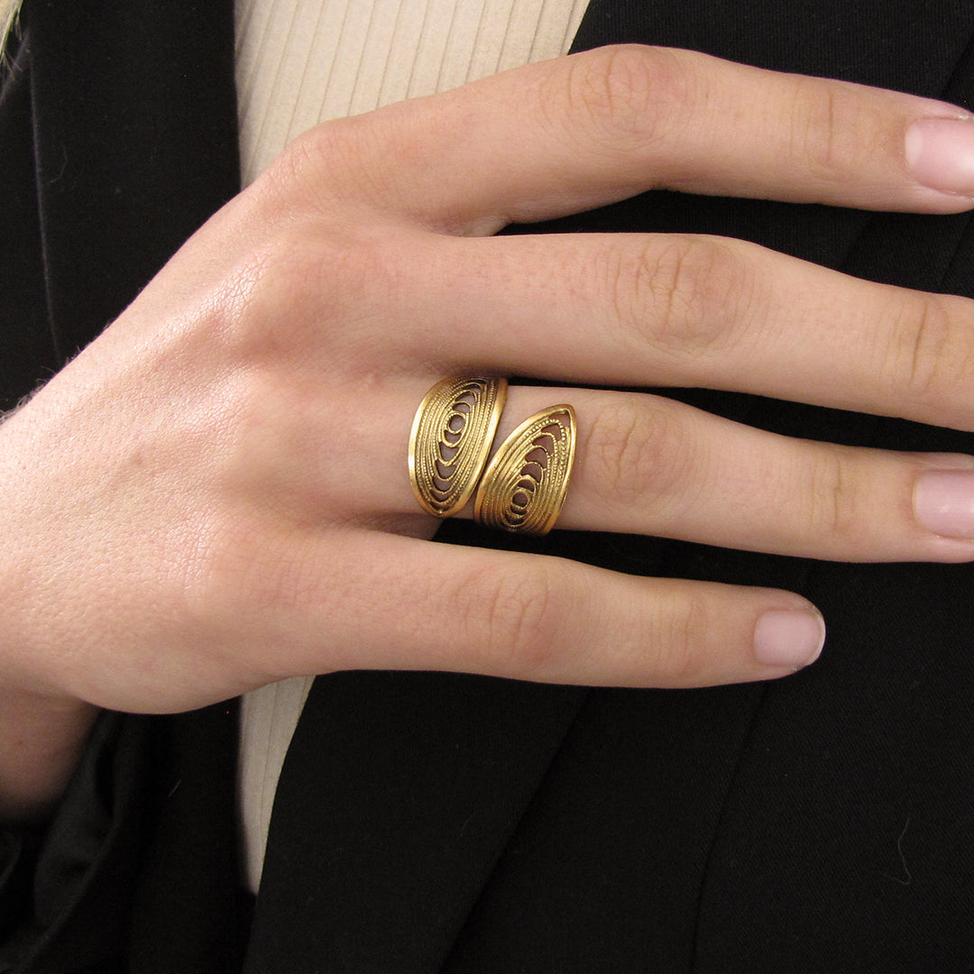 Gold Filigree Swirl Ring