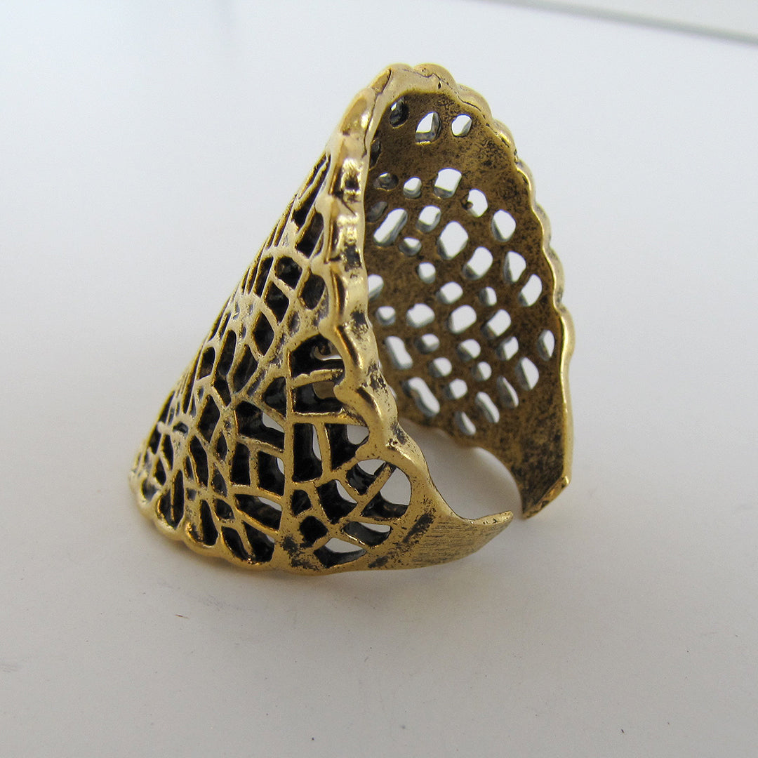 Leaf Lace Ring