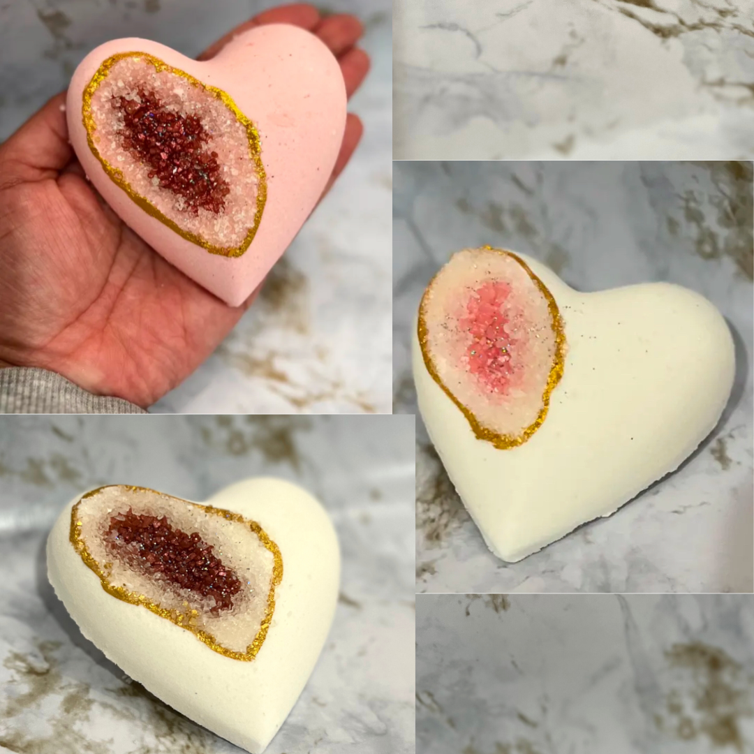 Geode Amethyst Heart Bath Bomb