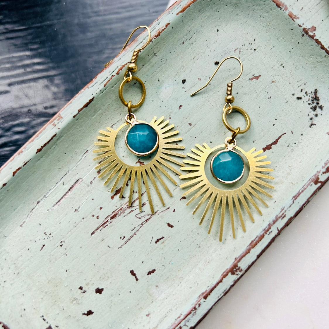 Gaze Earrings