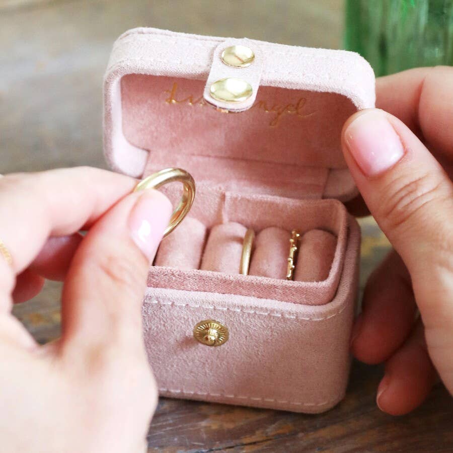 Embroidered Flowers Petite Velvet Travel Ring Box