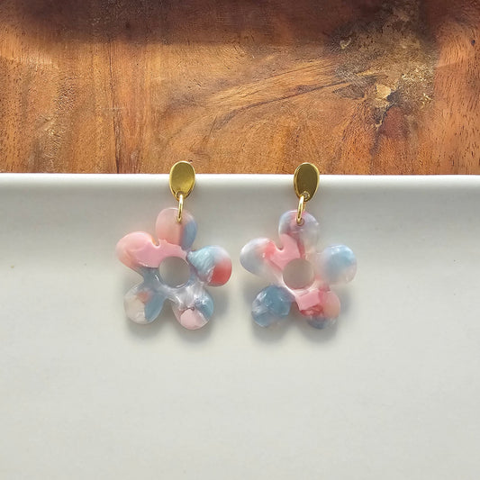 Daisy Earrings - Secret Garden