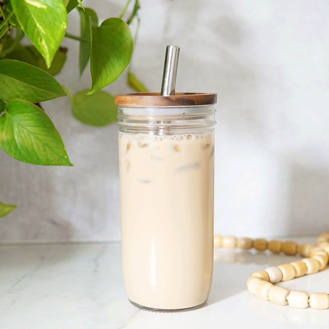 Plain 24oz Glass Tumbler With Acacia Lid & Straw