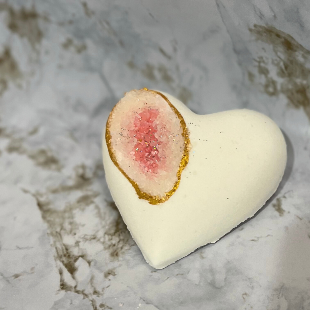 Geode Amethyst Heart Bath Bomb