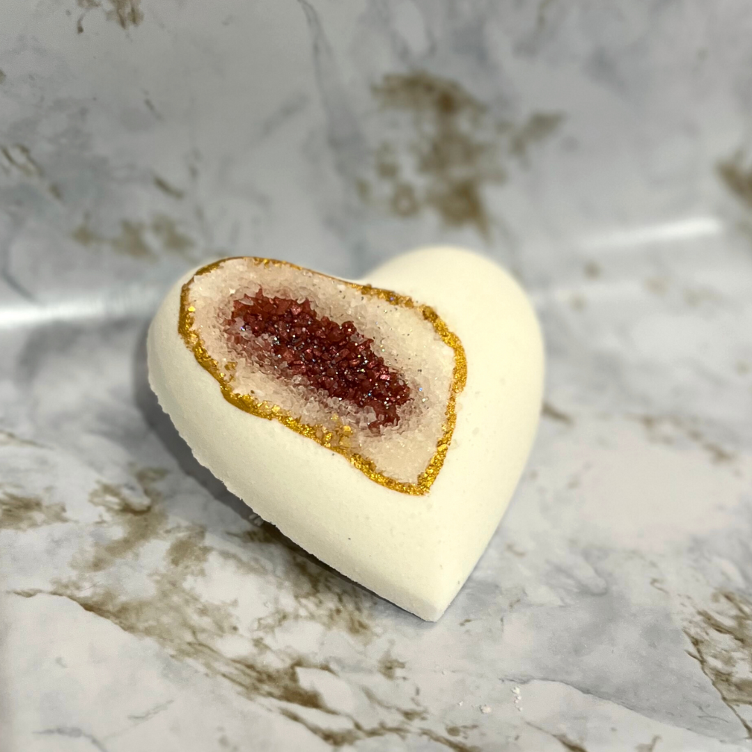 Geode Amethyst Heart Bath Bomb