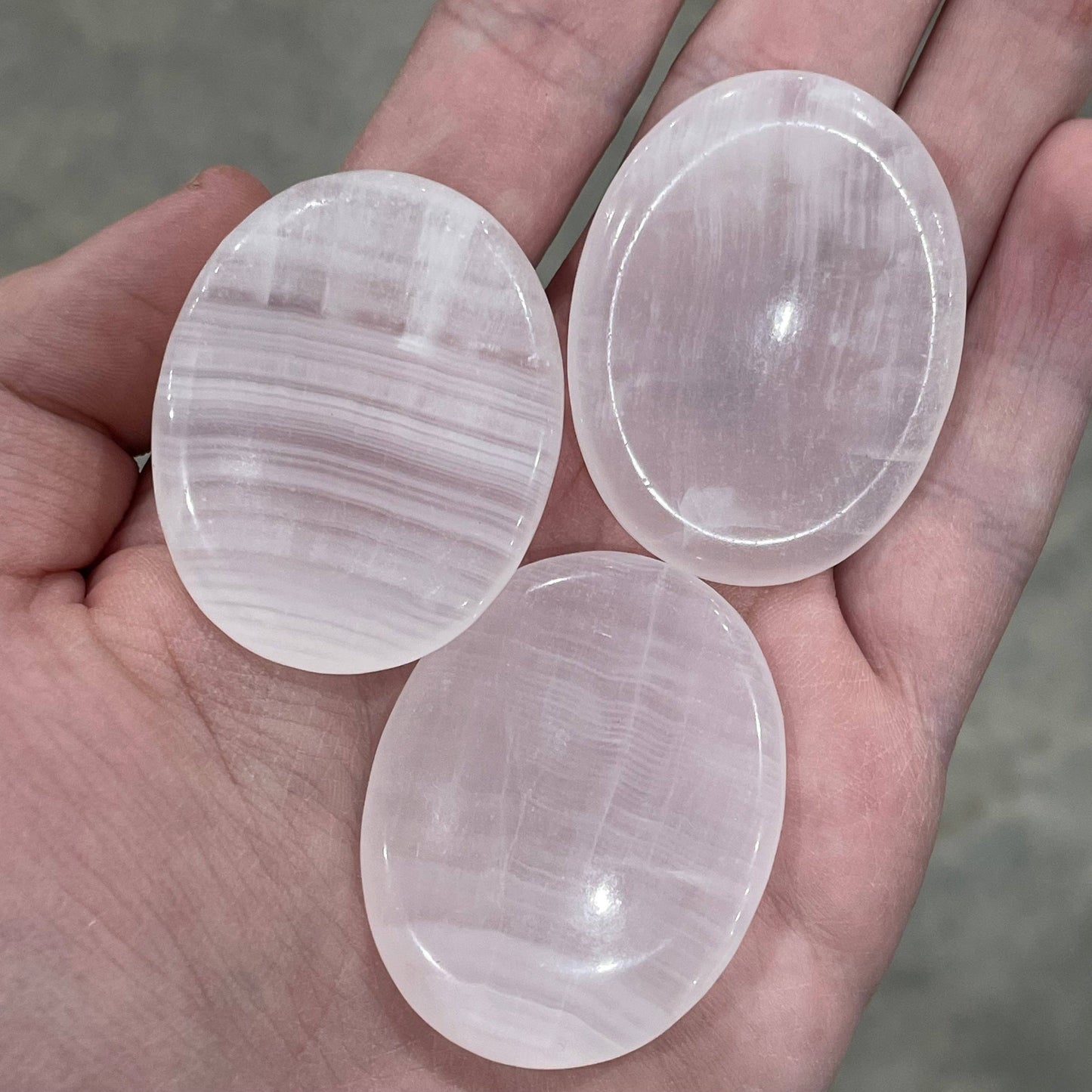 Oval Gemstone Worry Stones – Bulk Pocket Crystals