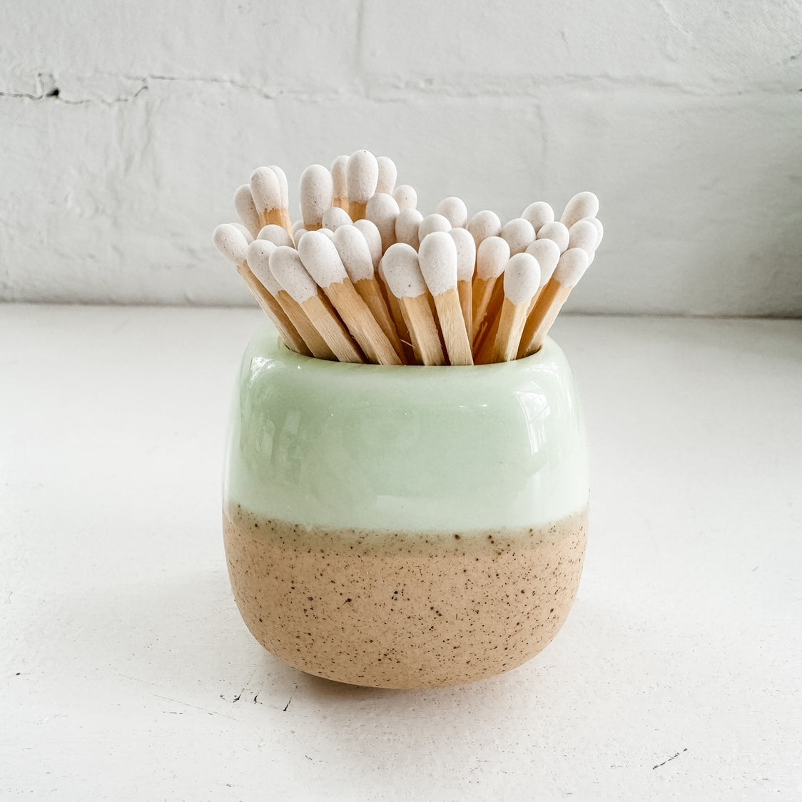 Ceramic Match Holder W/Matches