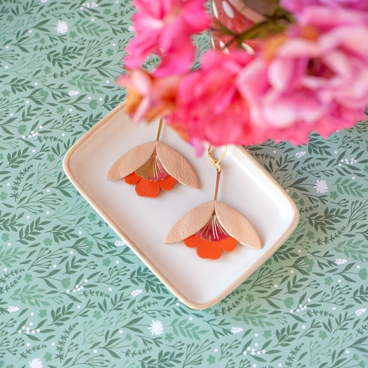 Ginkgo Flower Earrings – Salmon Pink and Orange Leather
