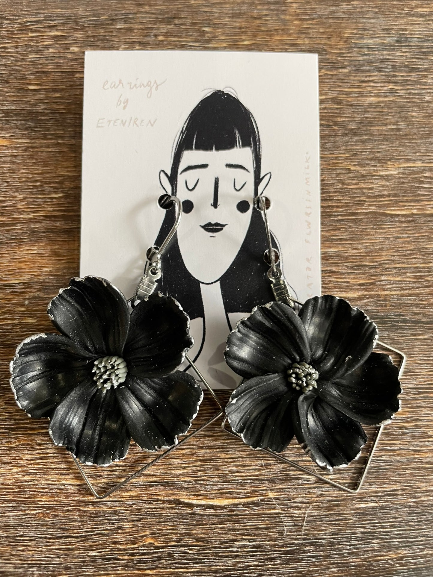 Cosmos Dangle Earrings - Black/Diamond/Silver