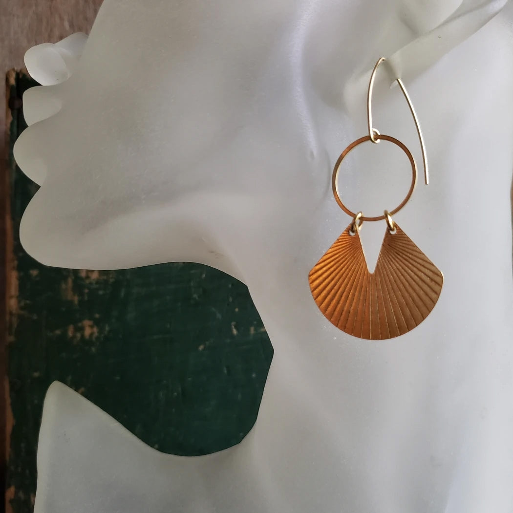 OXOX Ridged Brass Earrings