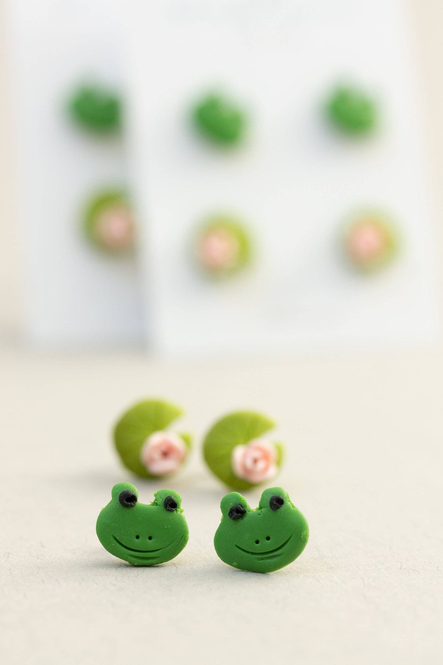 Frog & Water Lily Stud Earrings Set – Hypoallergenic