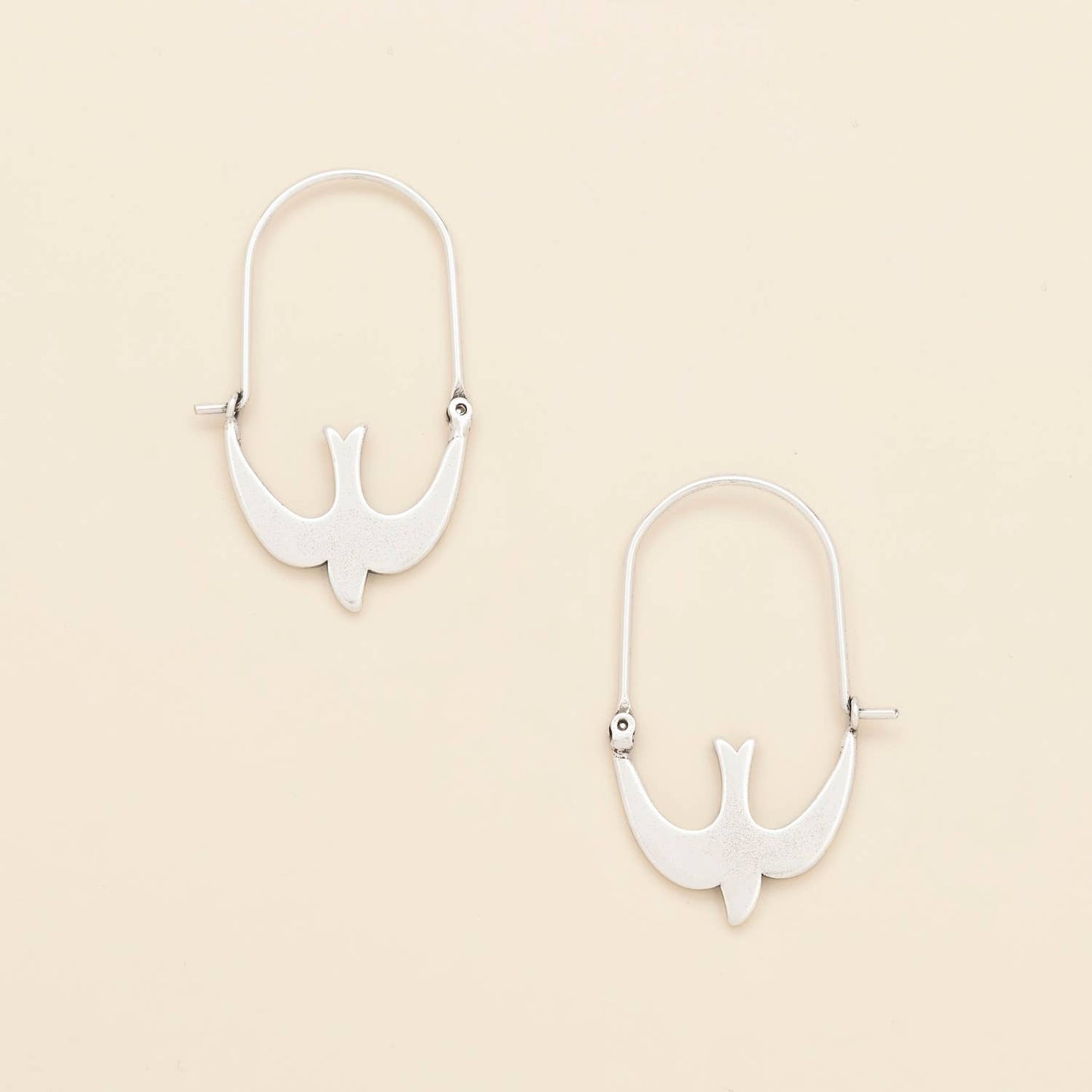 Refined Icon Earring - Swallow Hoop/Silver