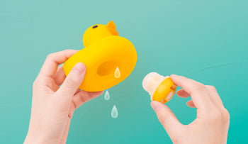 Duck Bath Light Yellow