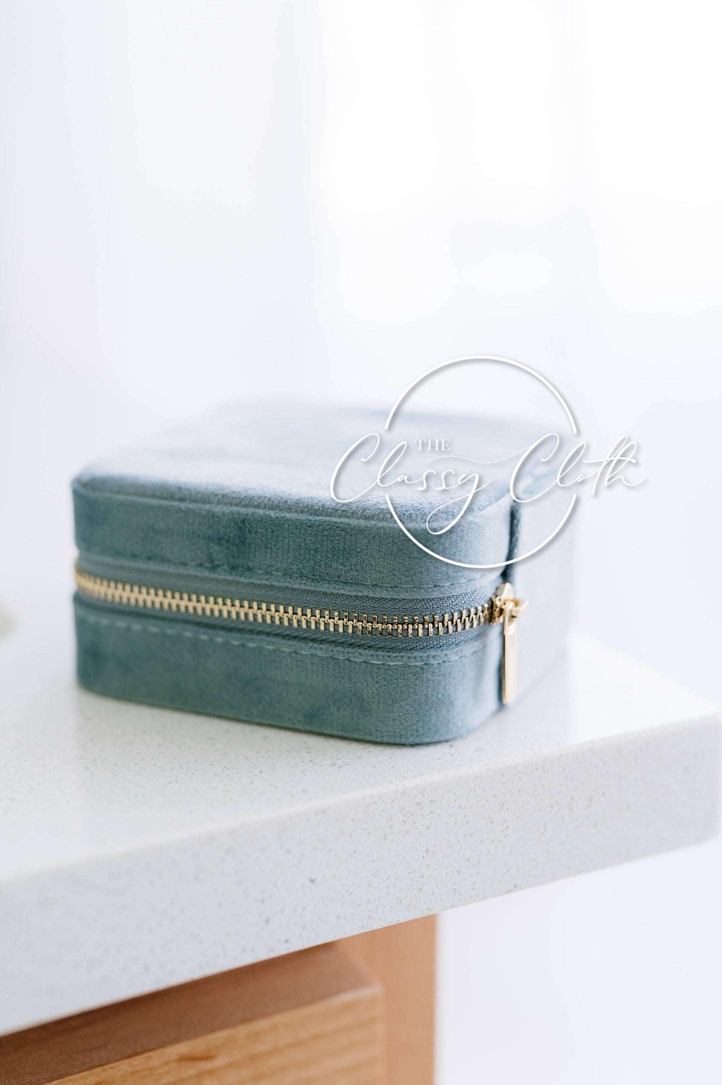 Mini Velvet Jewelry Case - Dusty Blue