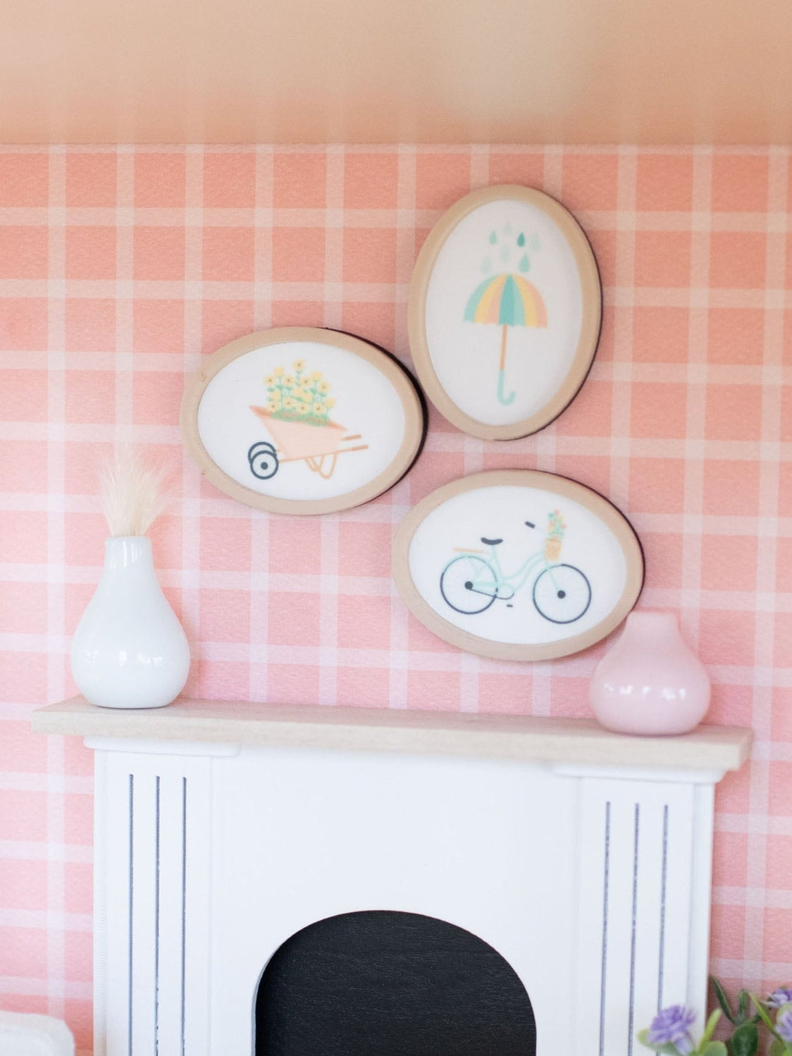 Dollhouse Spring Wall Print Oval