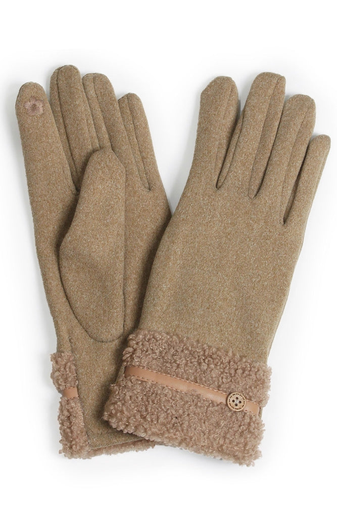 Teddy Strip with Button Trim Cuff Gloves