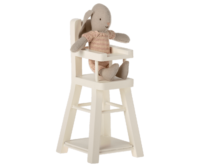 High Chair for Micro Bunnies