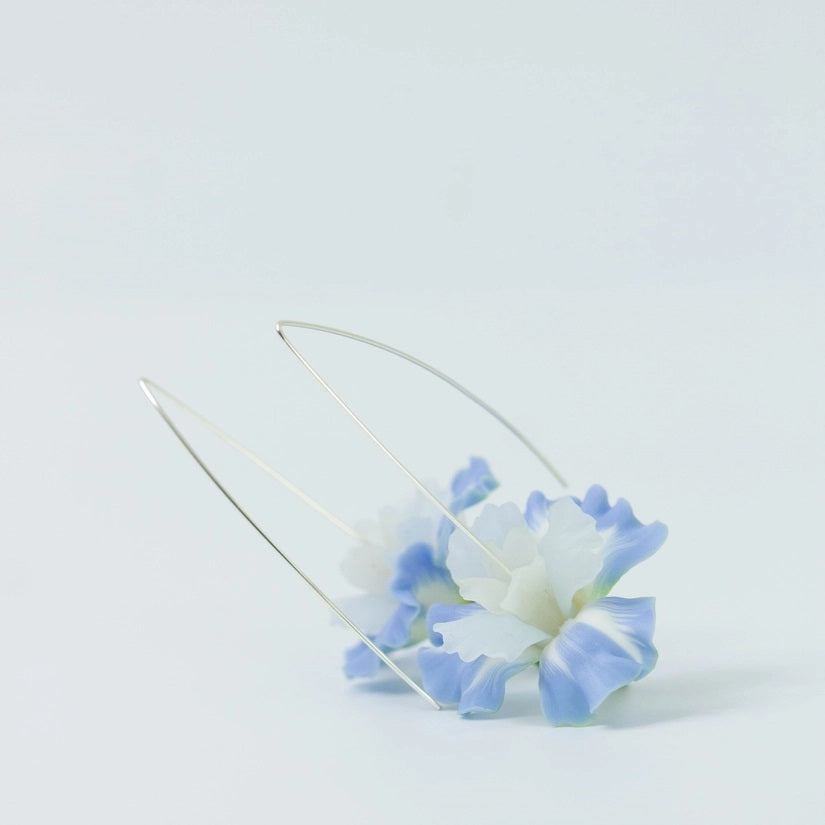 Lightweight Iris Earrings