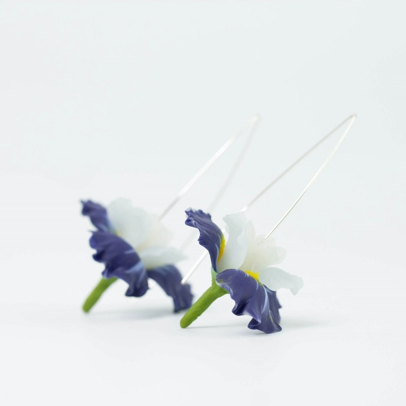 Lightweight Iris Earrings