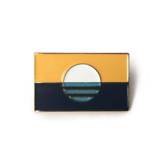 Milwaukee Flag Lapel Pin