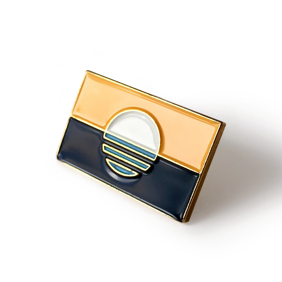 Milwaukee Flag Lapel Pin